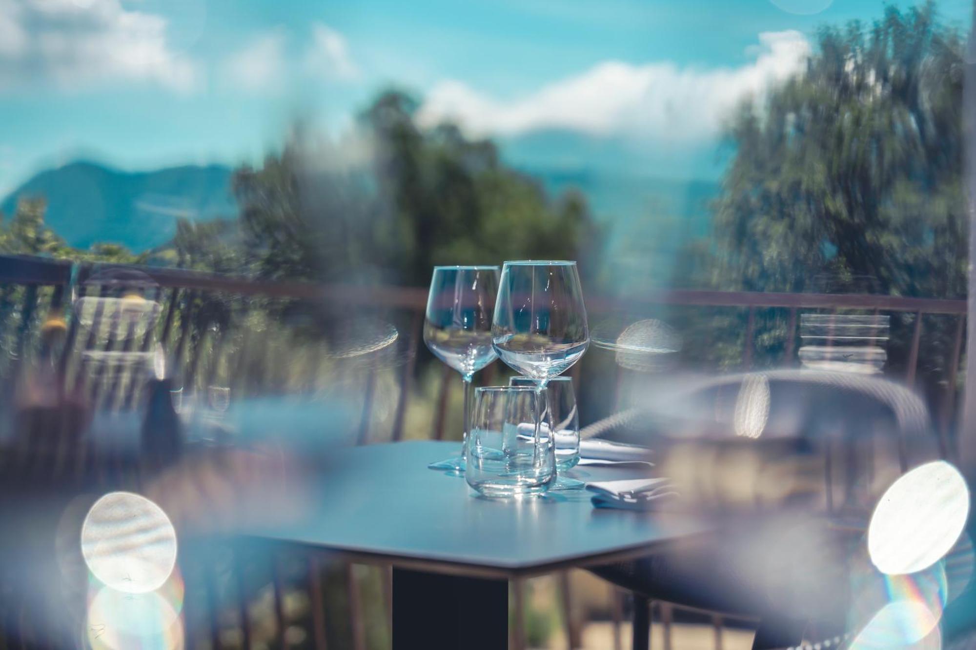 Logis Hotel Restaurant Le Plantevin Propiac Eksteriør bilde